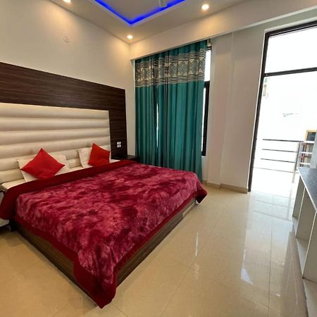 Rahul Hotel & Restaurant Mussoorie Exterior photo